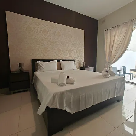 Modern Luxe Maisonette Apartmán