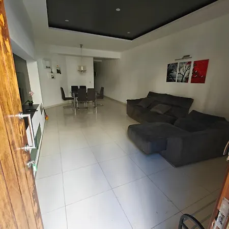 Apartment Modern Luxe Maisonette