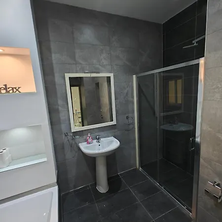 Apartment Modern Luxe Maisonette Marsaskala