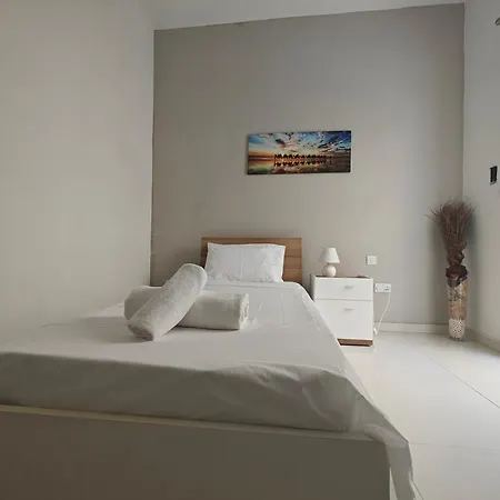 Modern Luxe Maisonette *