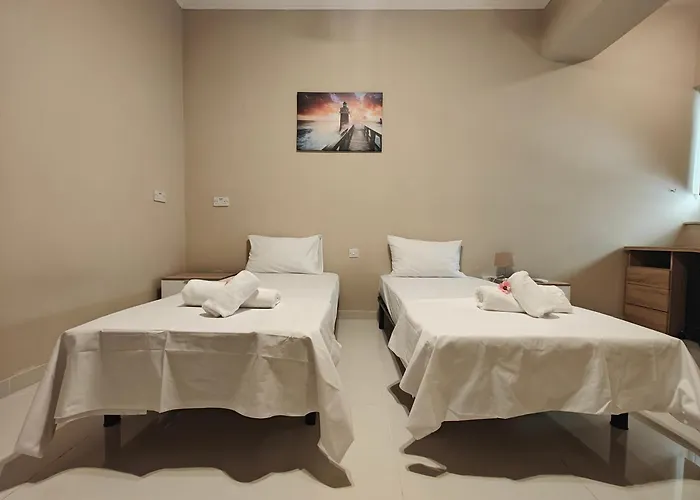 Modern Luxe Maisonette