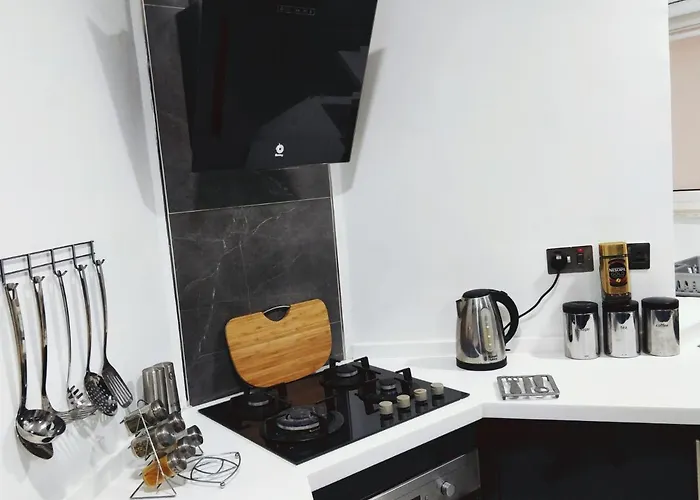 Апартаменты Modern Luxe Maisonette Марсаскала