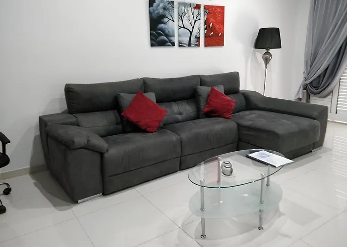 Modern Luxe Maisonette Апартаменты Марсаскала